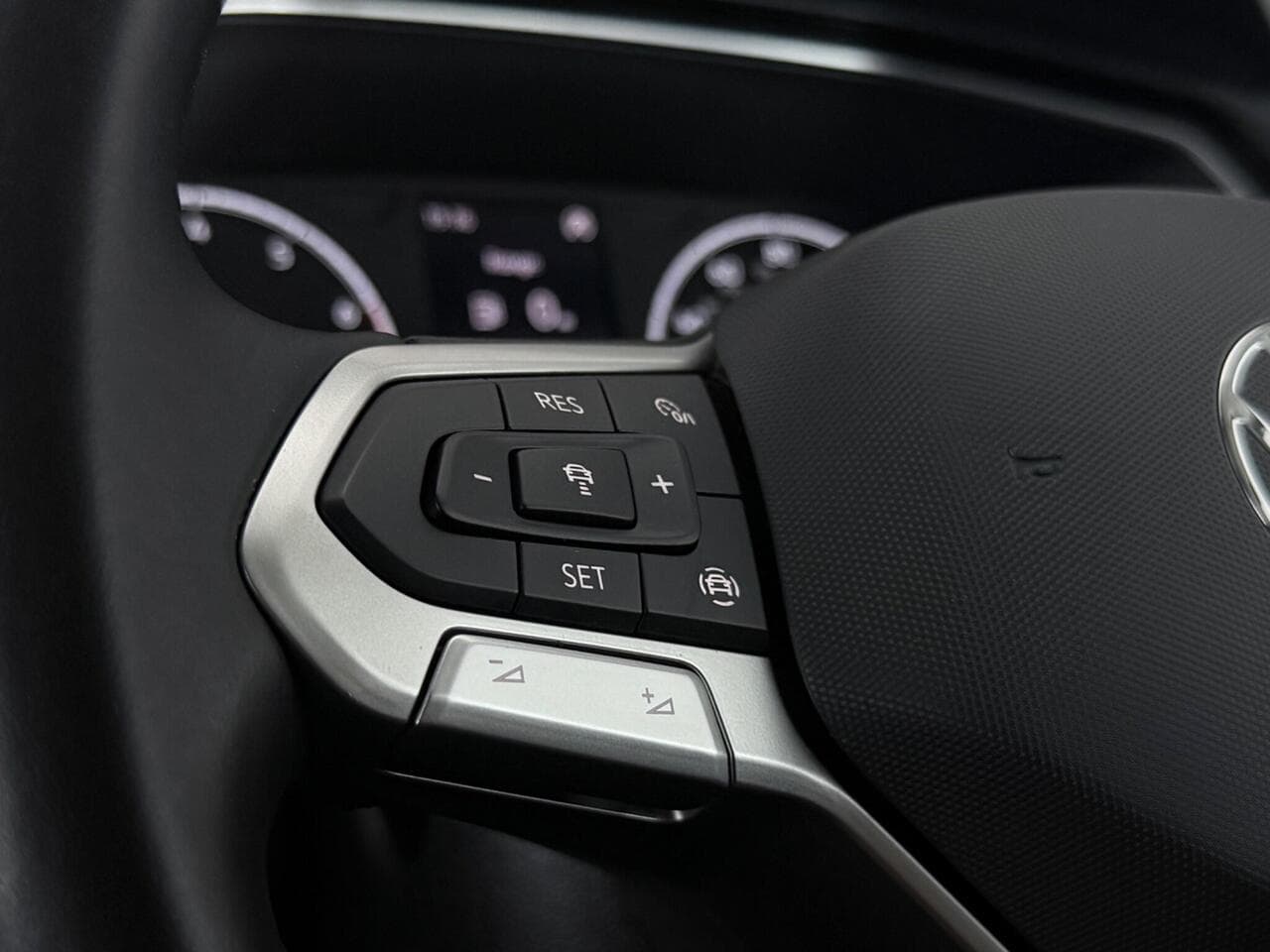 Volkswagen T-Cross thumbnail Misc Controls