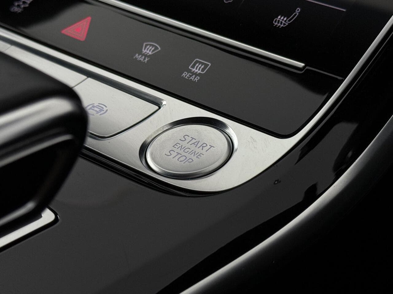 Audi A8 thumbnail Misc Controls