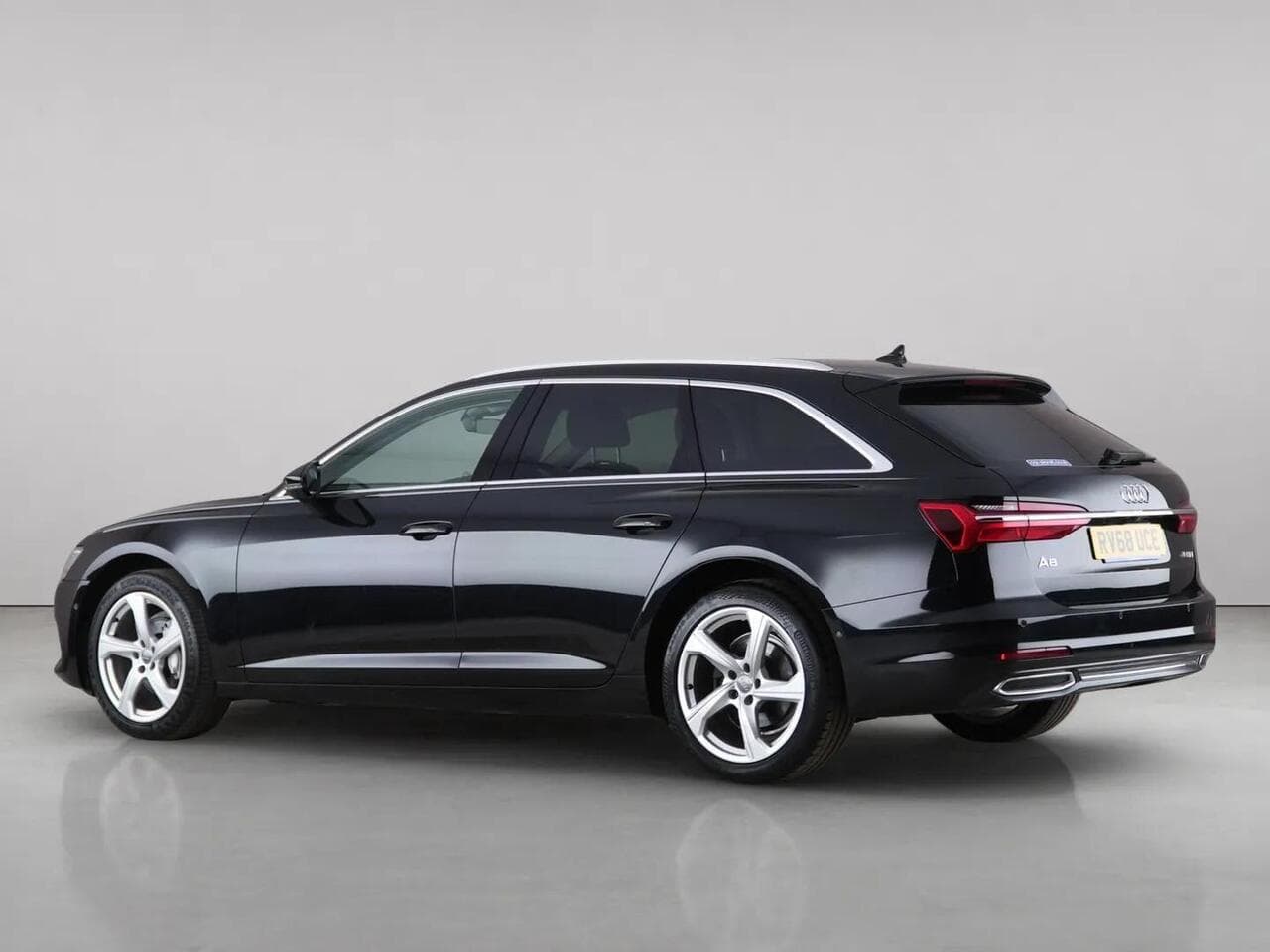 Audi A6 Avant thumbnail Side Left