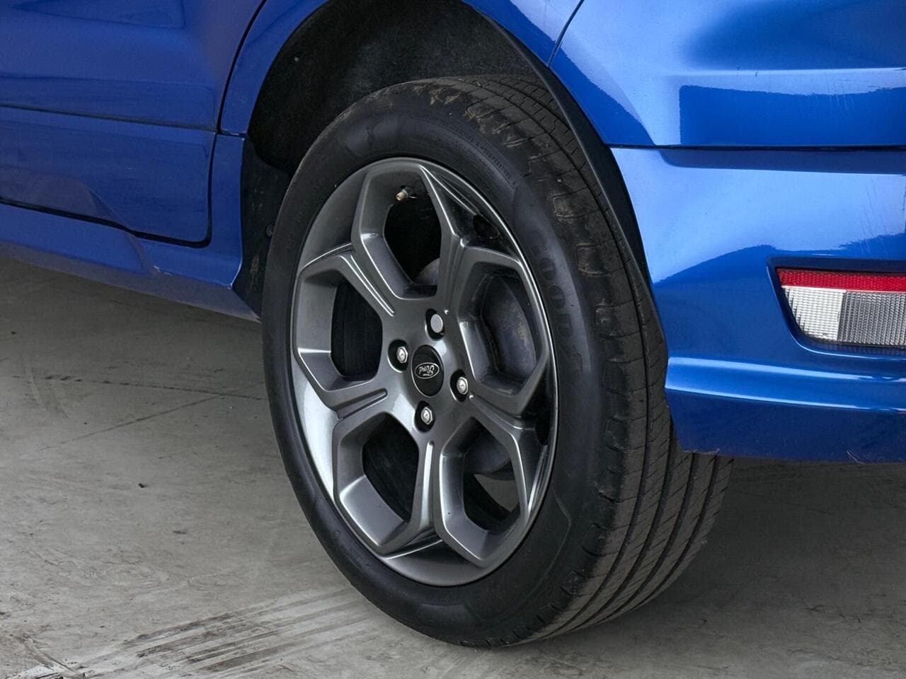 Ford EcoSport thumbnail Wheel