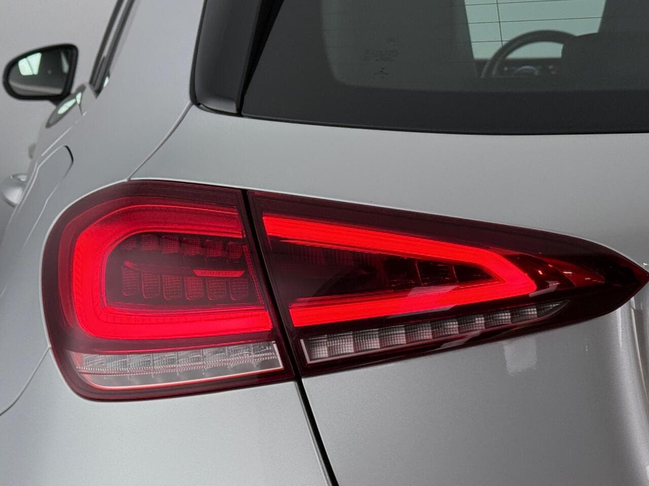 Mercedes-Benz A Class thumbnail Lights Rear
