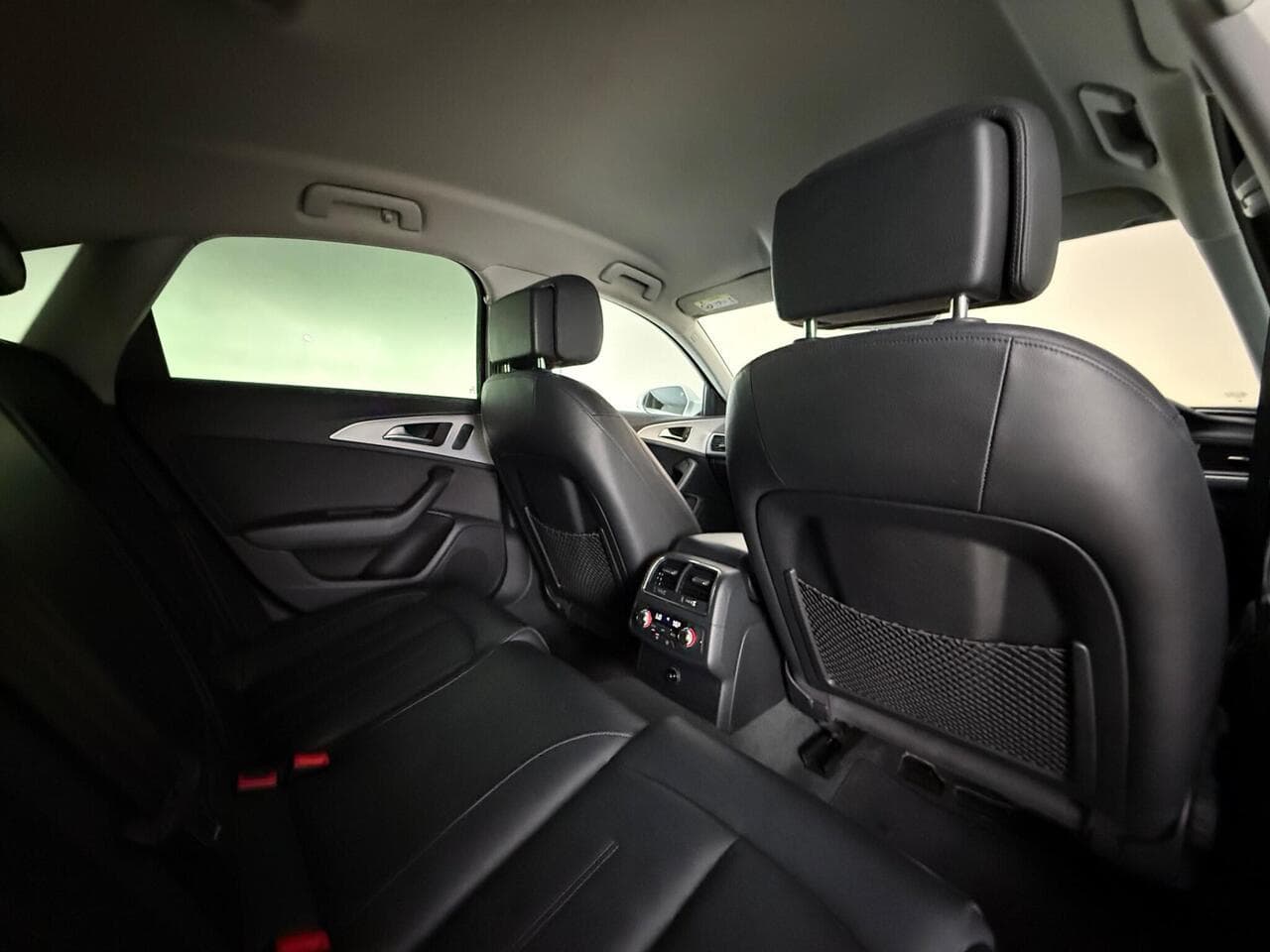 Audi A6 Saloon thumbnail Seats Rear