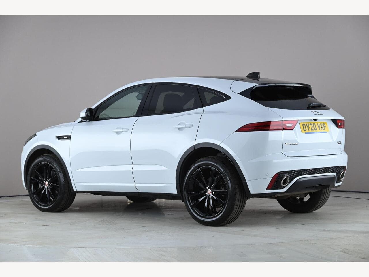 Jaguar E-PACE thumbnail Side Left