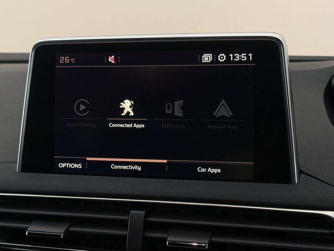 Peugeot 5008 thumbnail Infotainment System