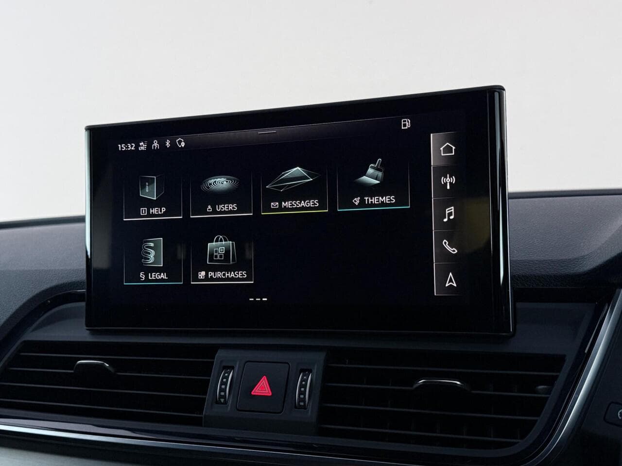 Audi Q5 thumbnail Infotainment System
