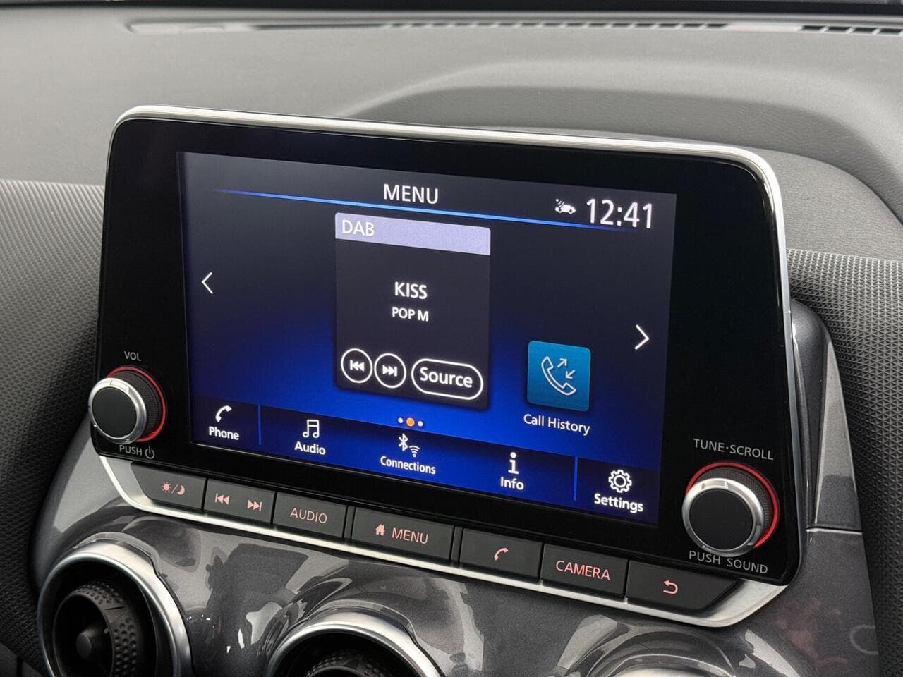 Nissan Juke thumbnail Infotainment System