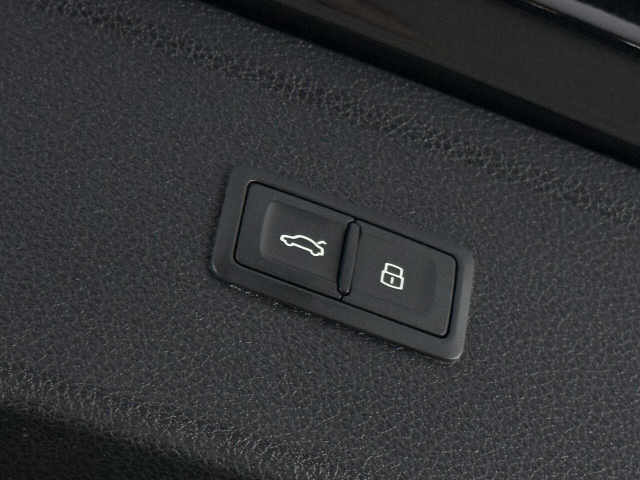 Audi Q5 thumbnail Misc Controls