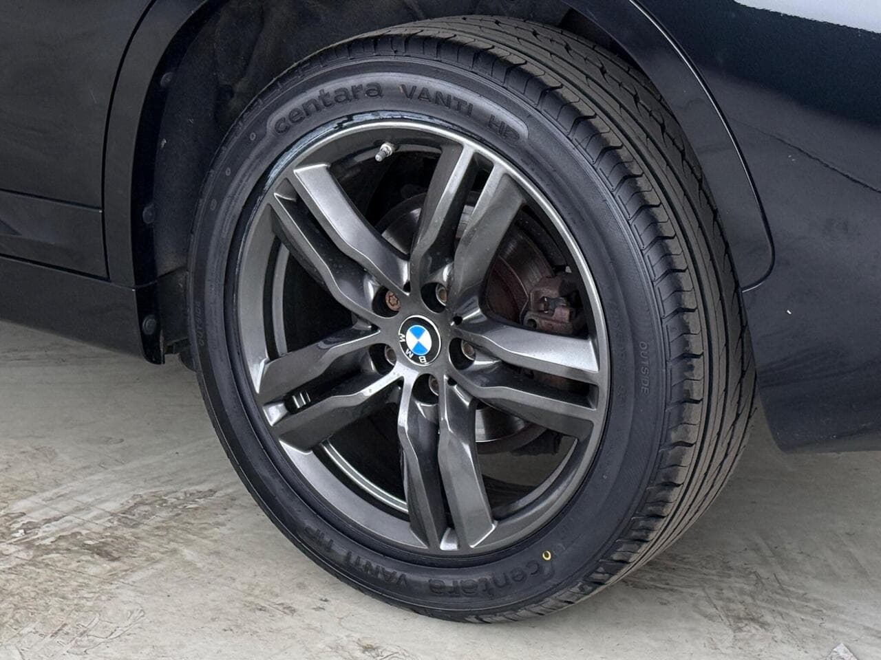 BMW X1 thumbnail Wheel