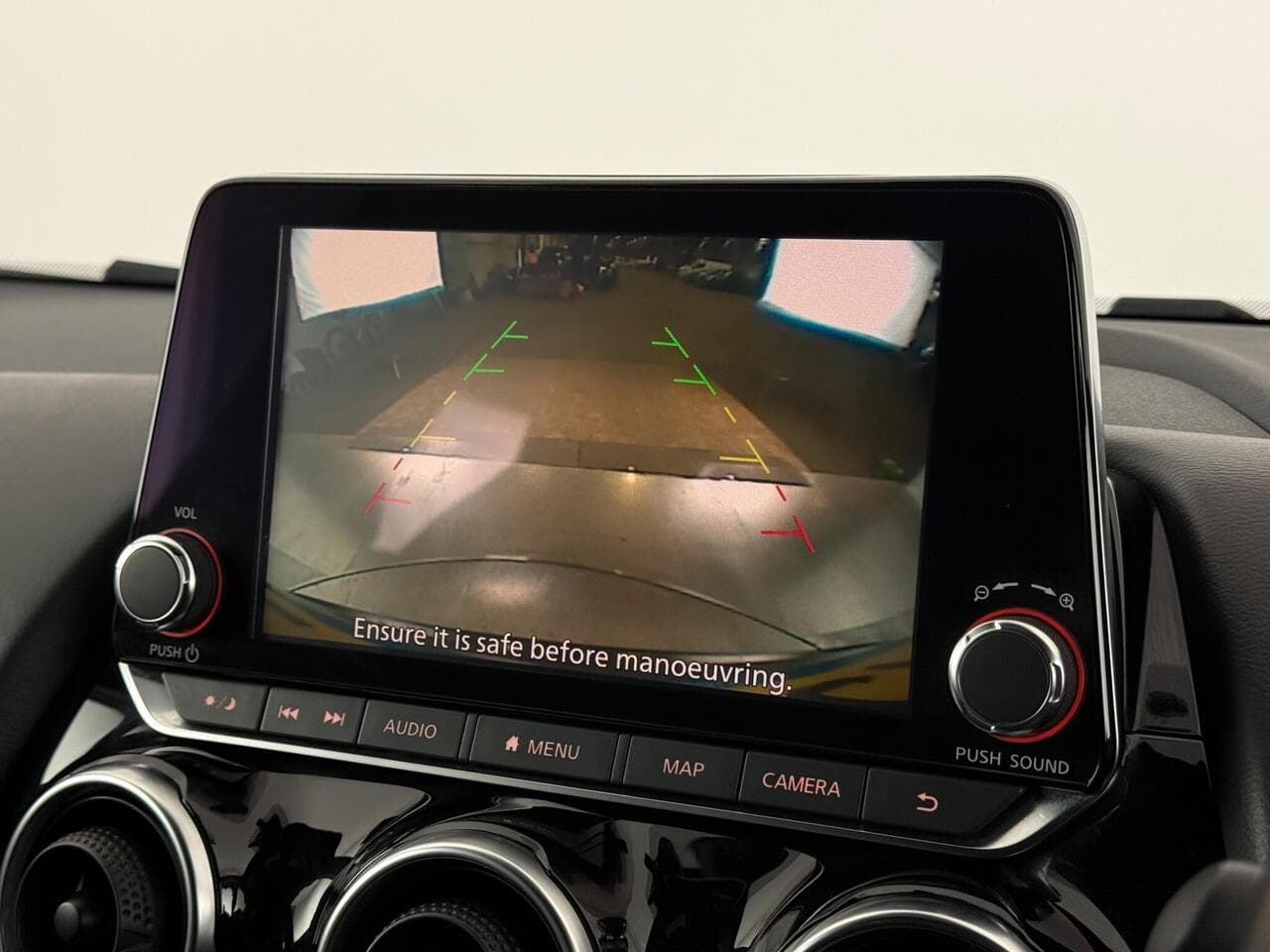 Nissan Juke thumbnail Infotainment System