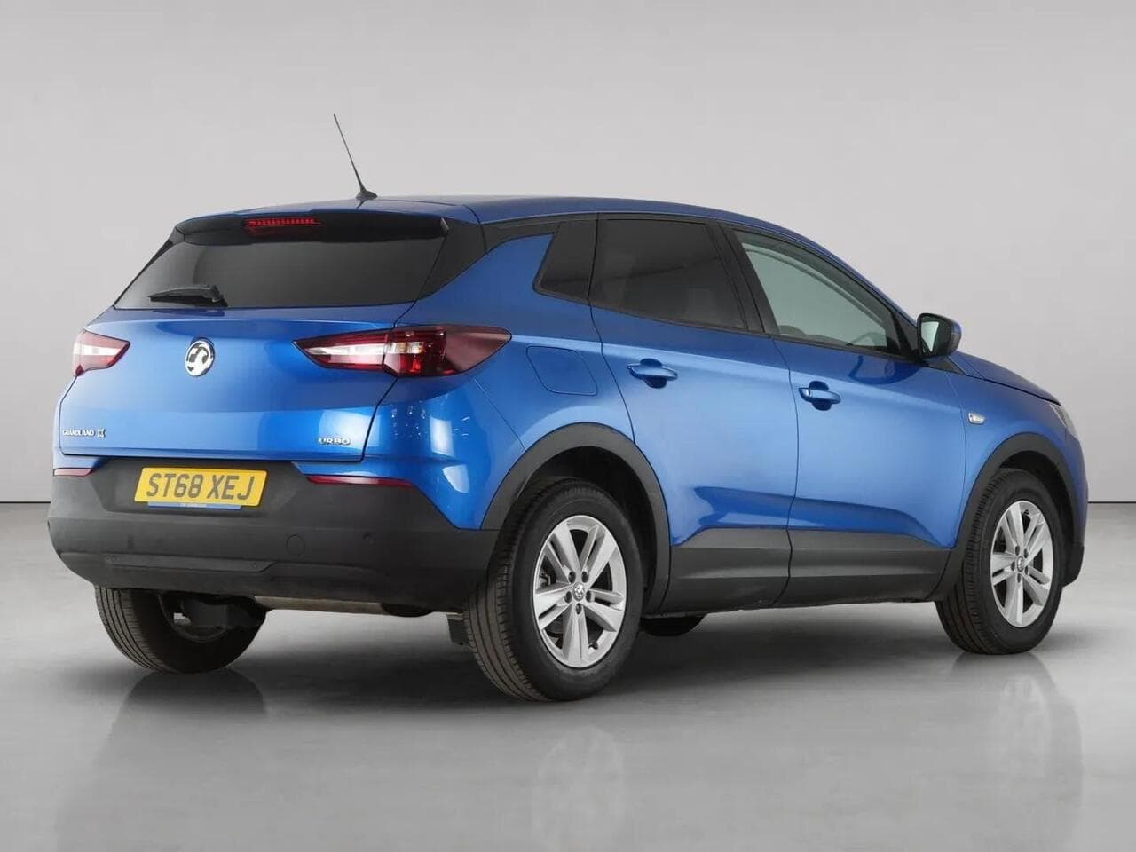 Vauxhall Grandland X thumbnail Rear Right