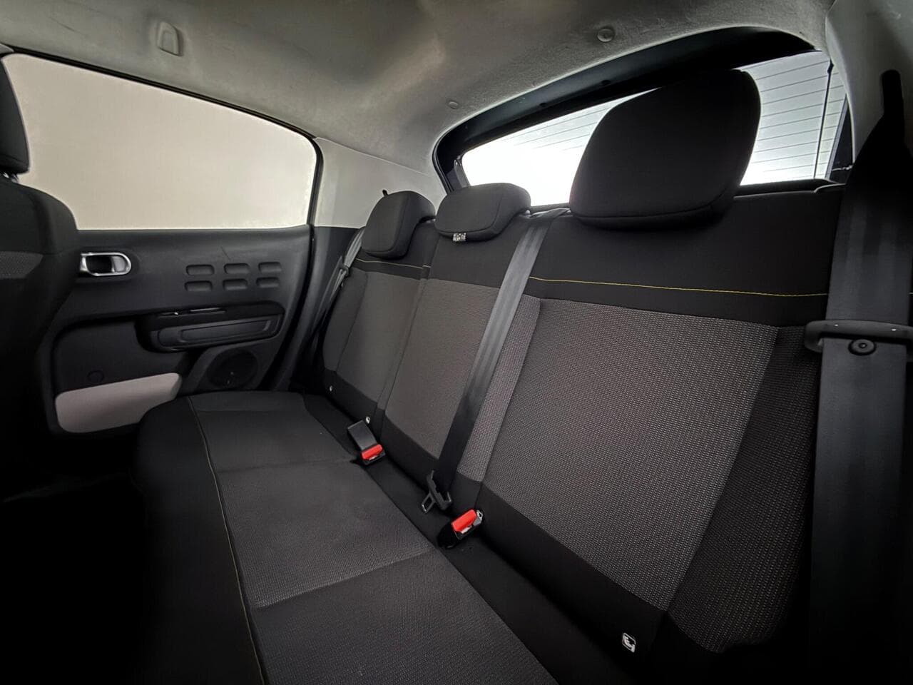 Citroen C3 thumbnail Seats Rear