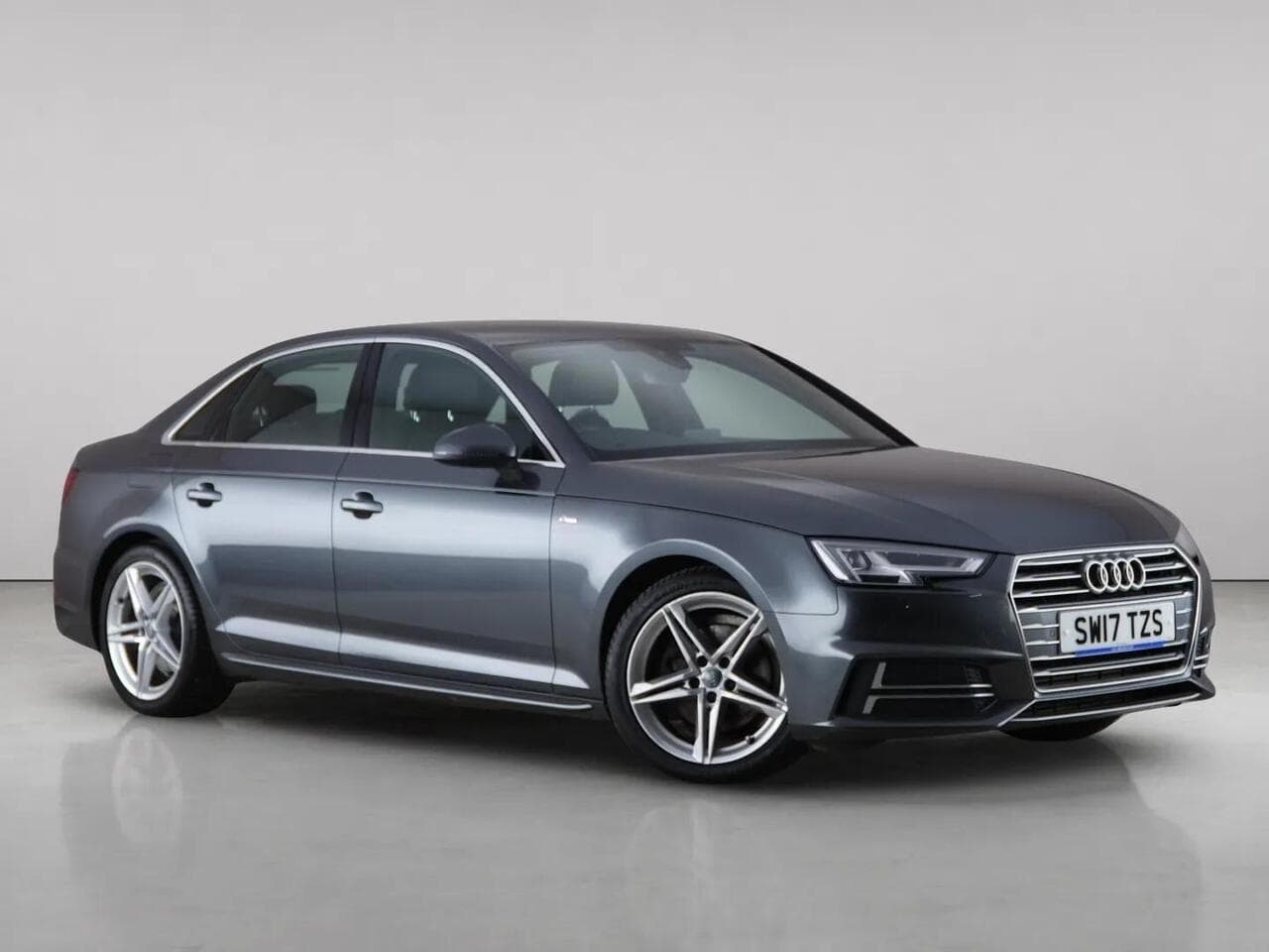 Audi A4 - Audi A4 2.0 TFSI S line S Tronic Euro 6 (s/s) 4dr