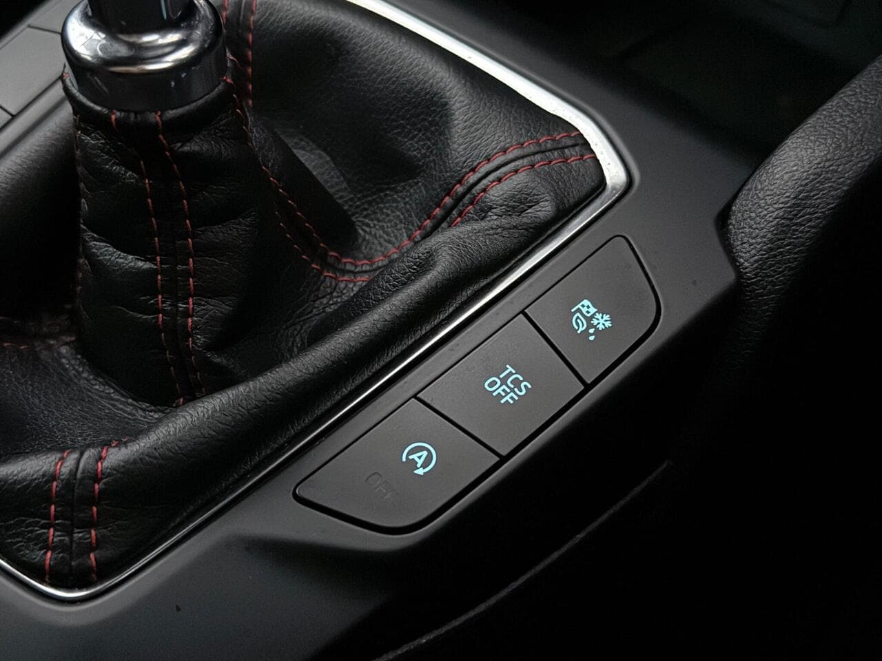 Ford Focus thumbnail Misc Controls