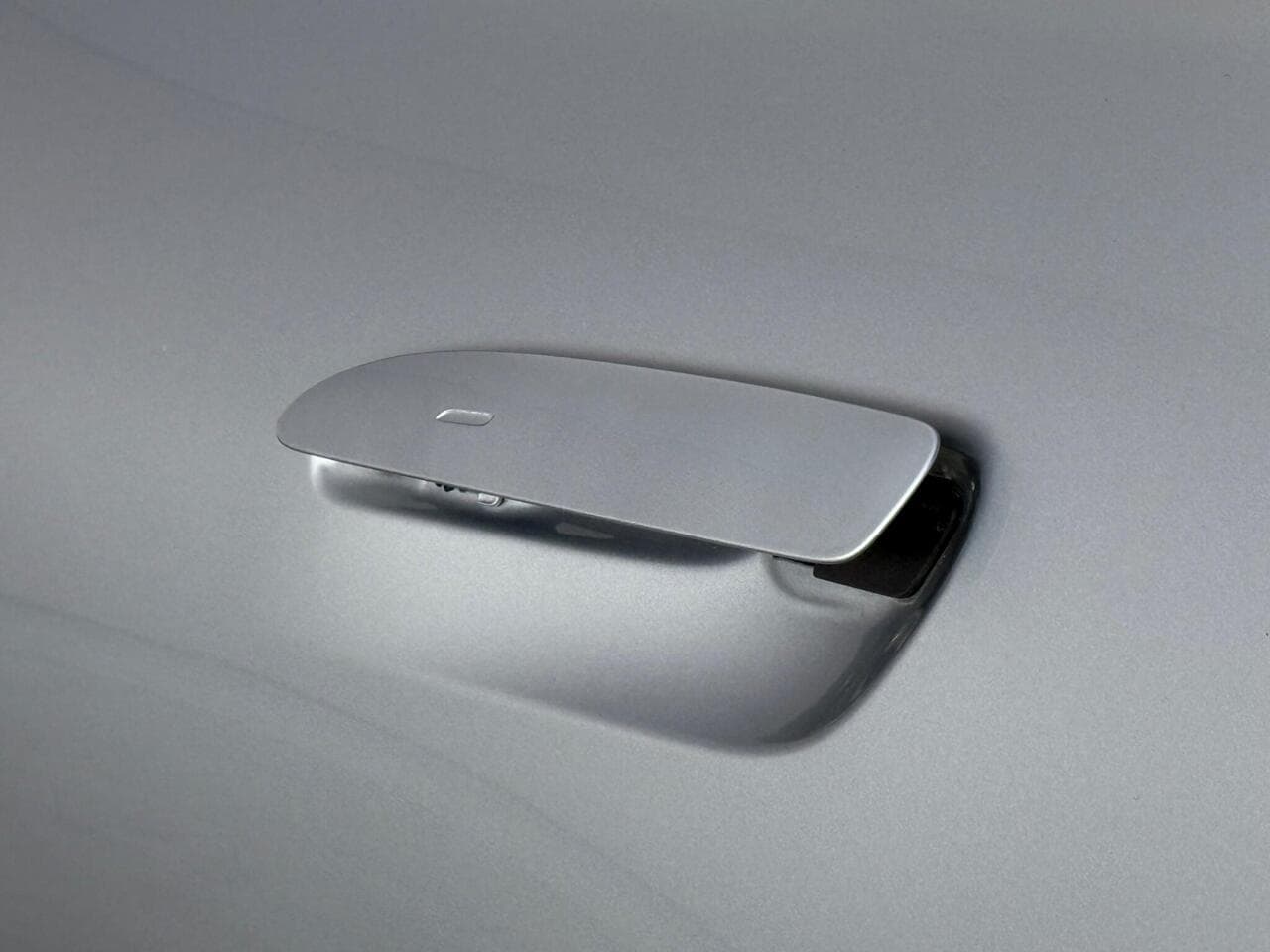 Porsche Taycan thumbnail Door Handle Exterior
