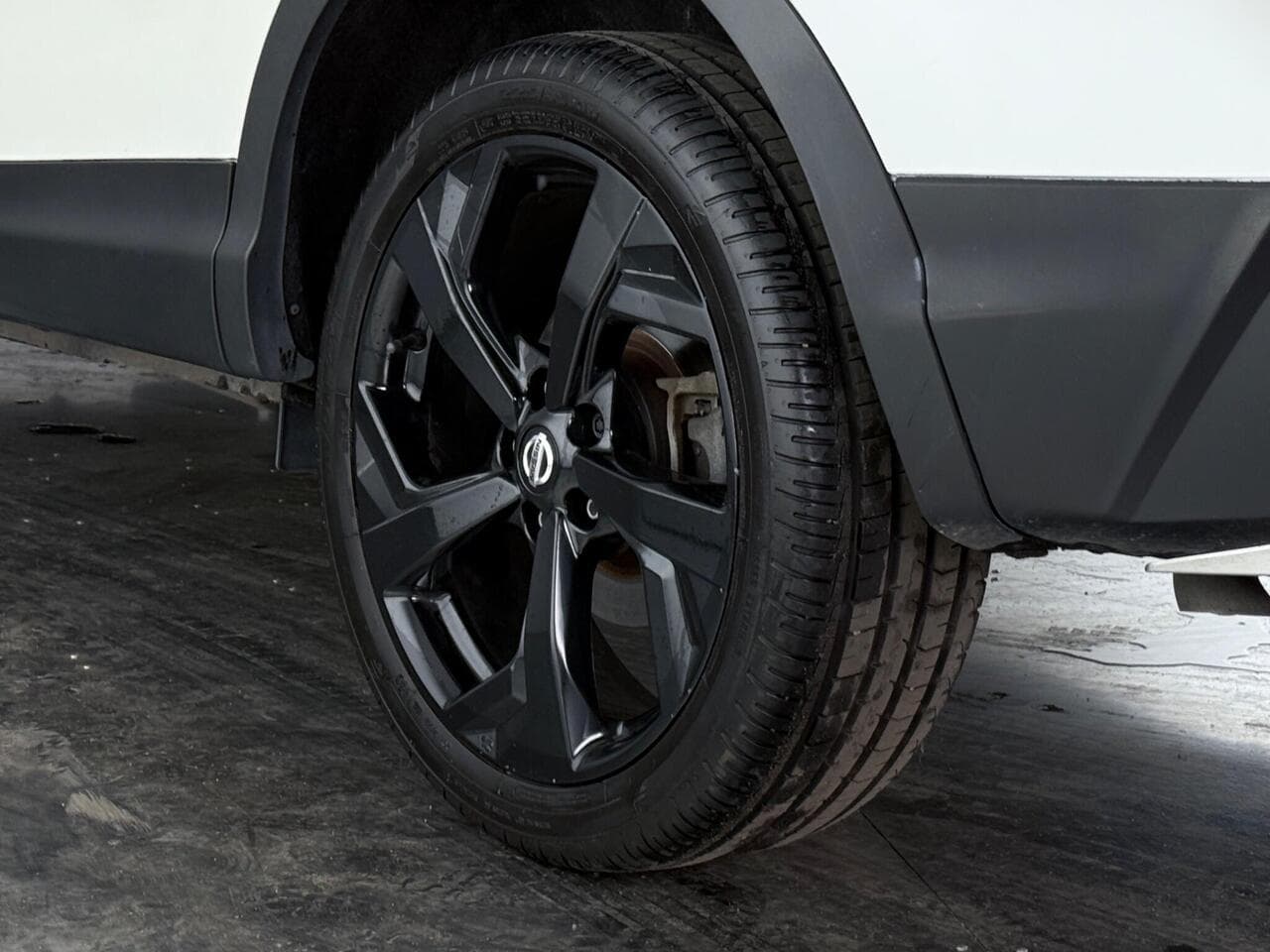 Nissan Qashqai thumbnail Wheel