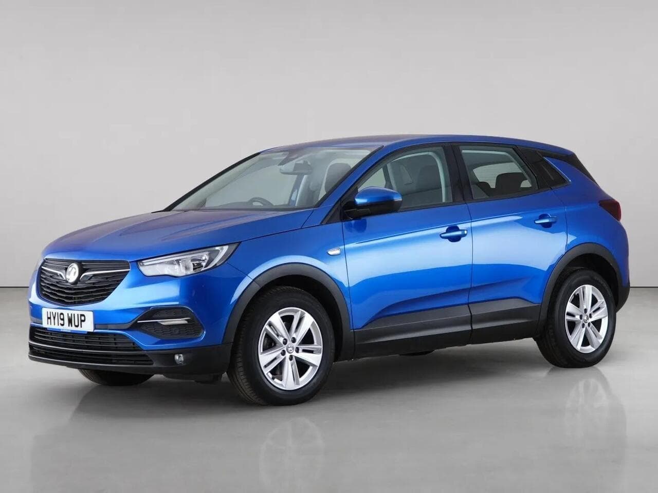 Vauxhall Grandland X thumbnail Front Left