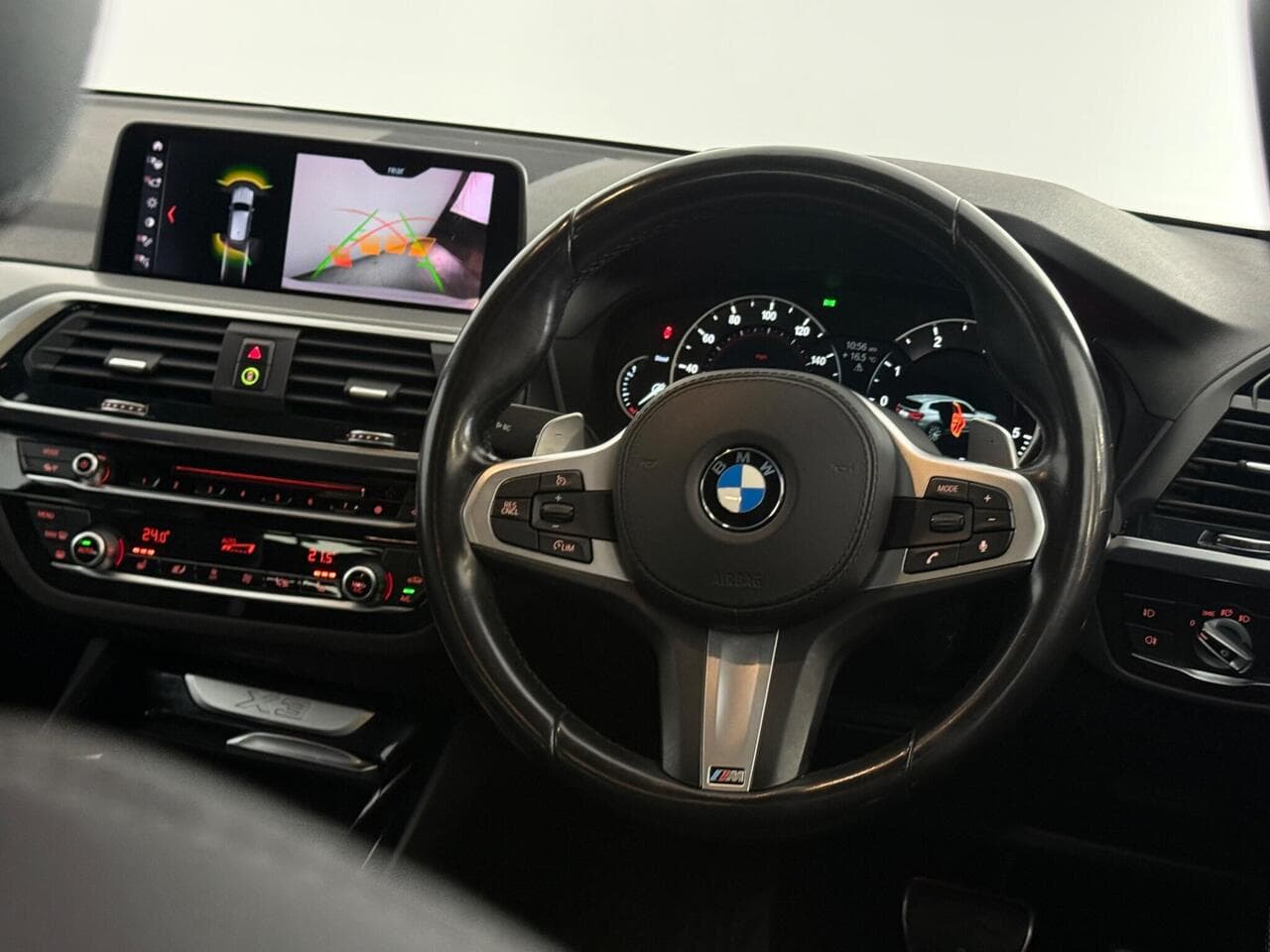 BMW X3 thumbnail Steering Wheel