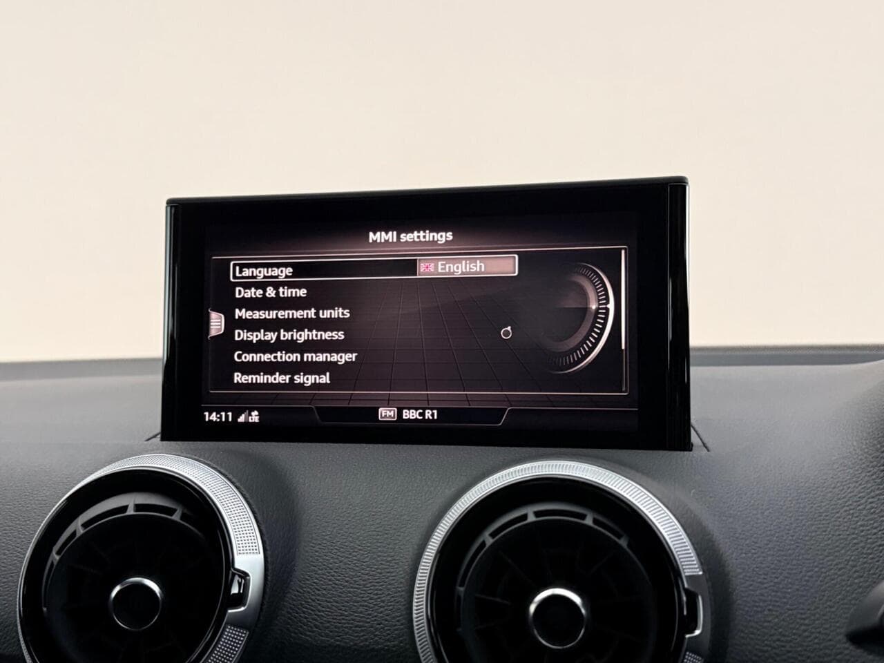 Audi Q2 thumbnail Infotainment System