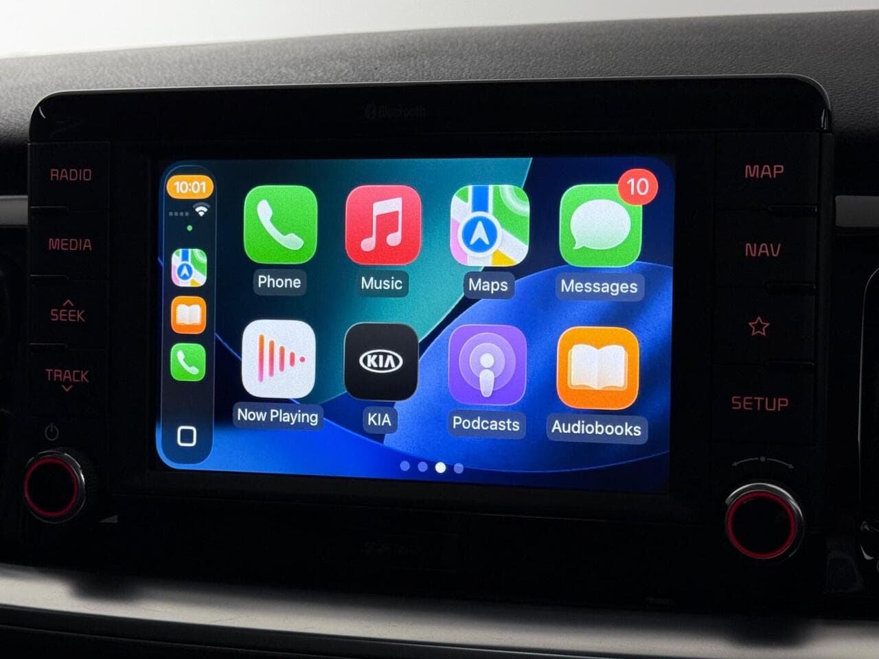Kia Stonic thumbnail Infotainment System