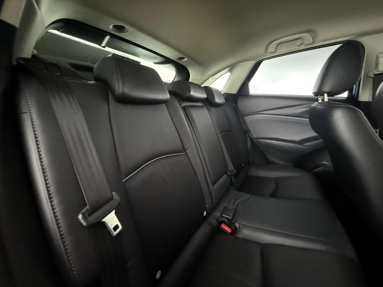 Mazda CX-3 thumbnail Seats Rear