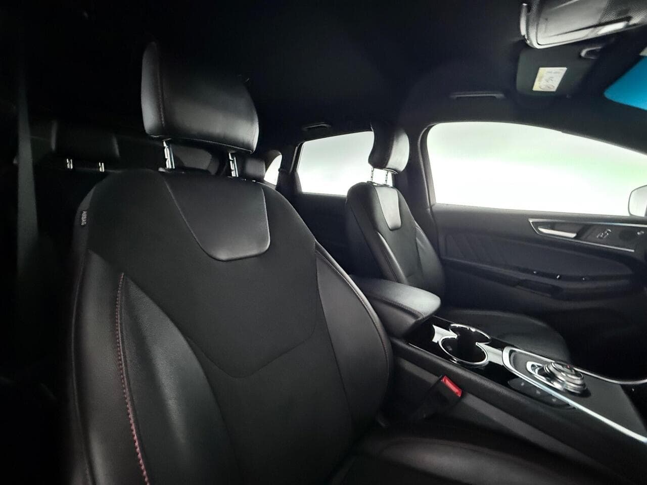 Ford Edge thumbnail Seat Driver