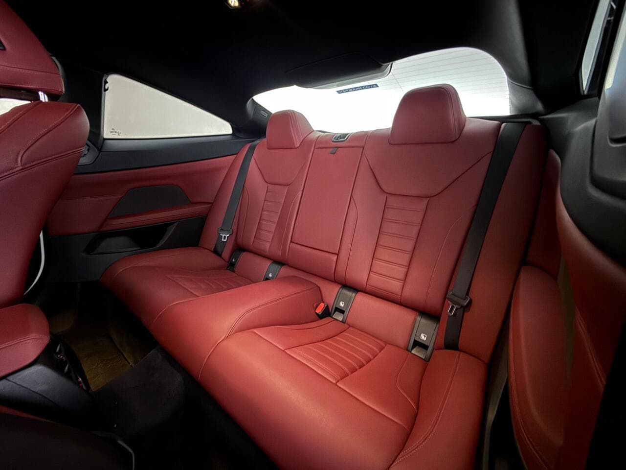 BMW 4 Series thumbnail Seats Rear