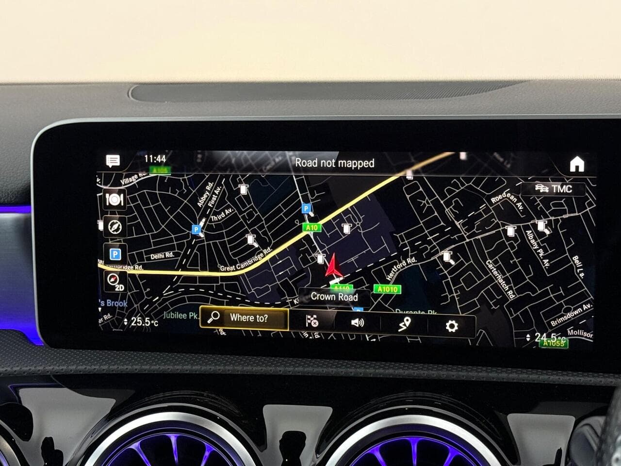 Mercedes-Benz A Class thumbnail Infotainment System