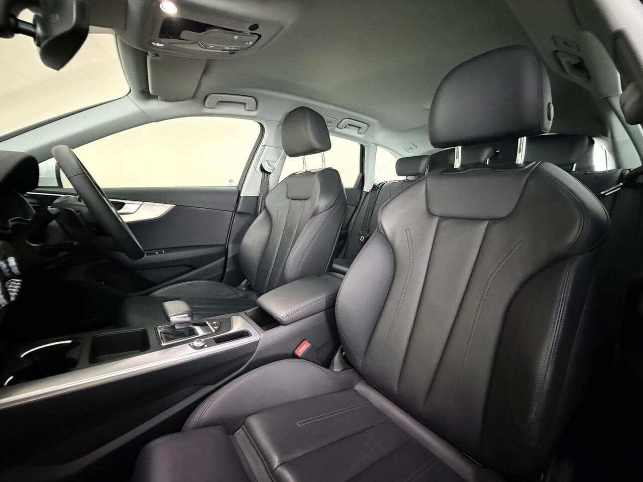 Audi A4 Avant thumbnail Seat Front Passenger