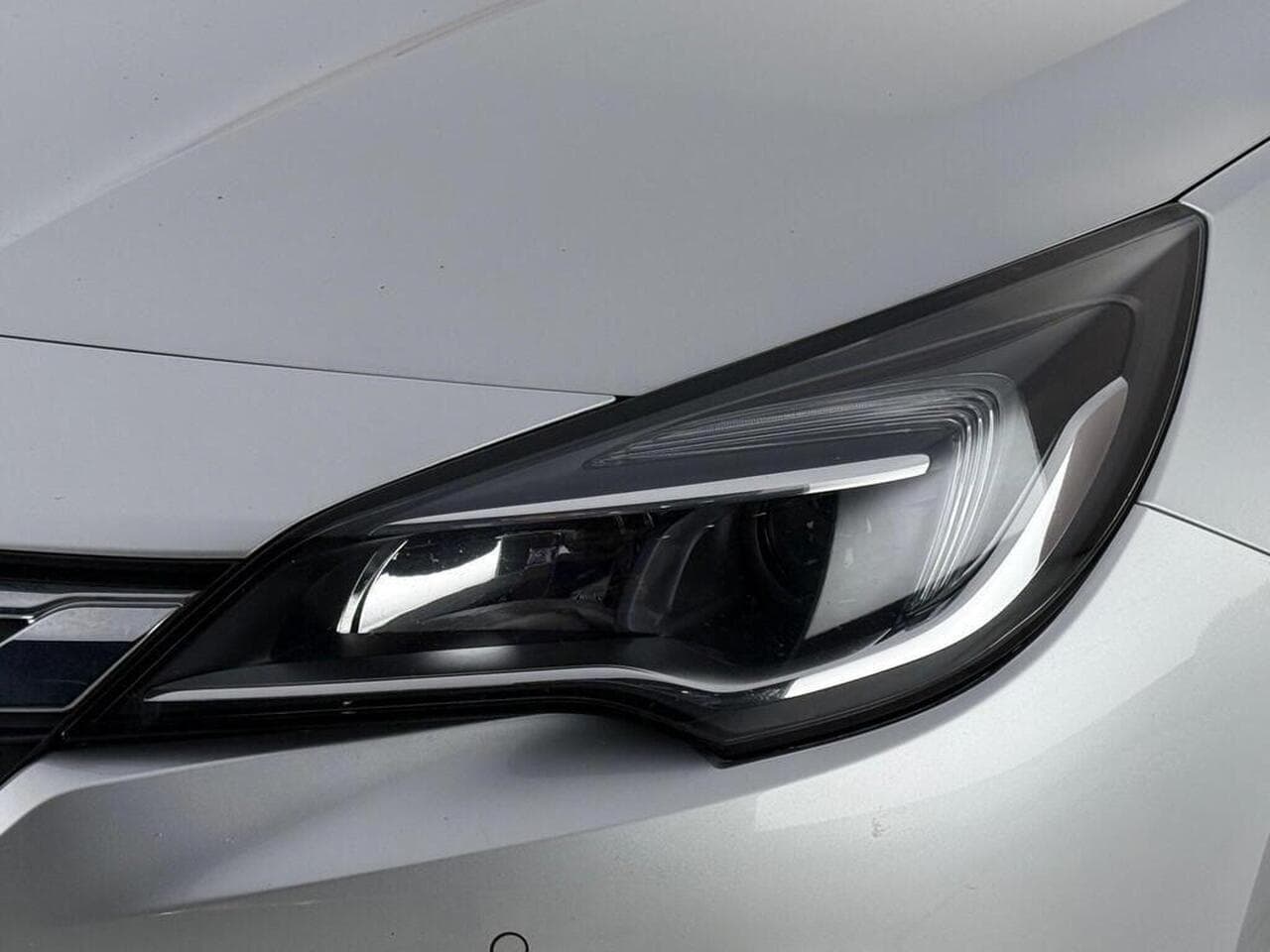 Vauxhall Astra thumbnail Lights Front