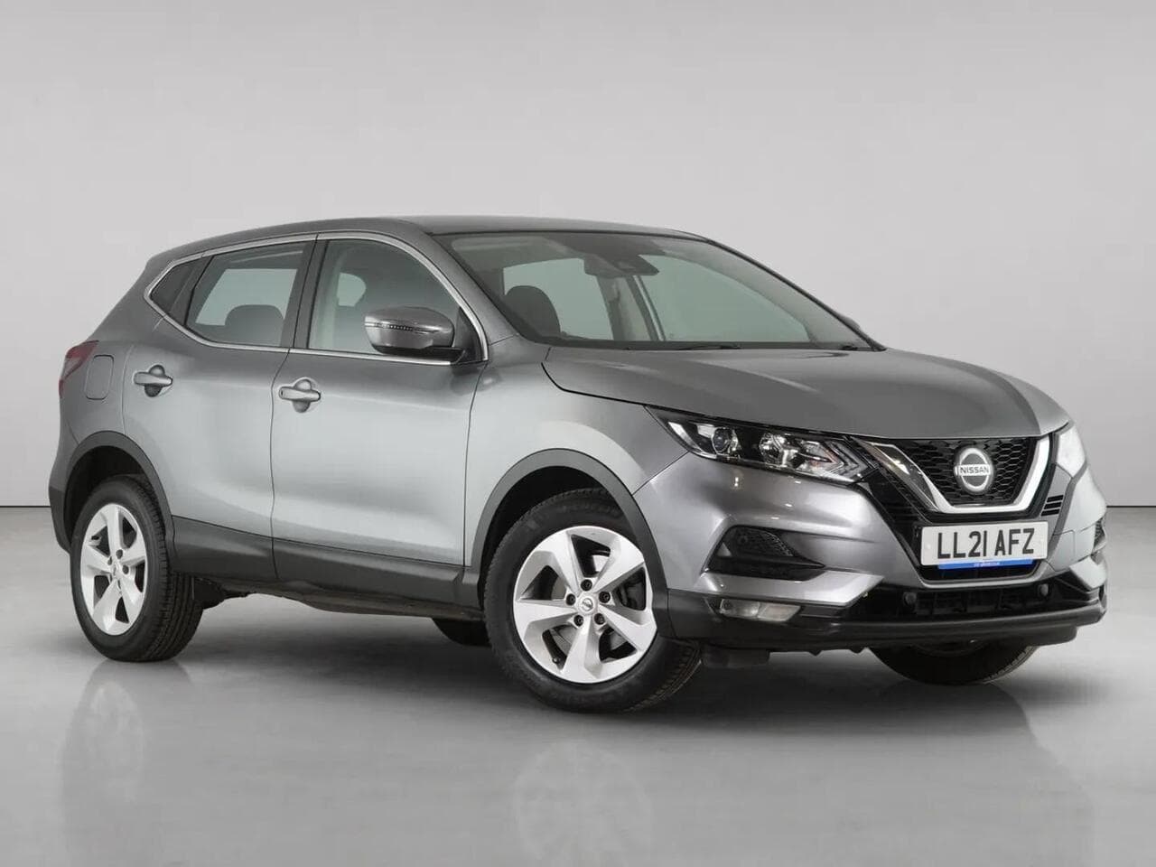 Nissan Qashqai - Nissan Qashqai 1.3 DIG-T Acenta Premium SUV 5dr Petrol DCT Auto Euro 6 (s/s) (160 ps)