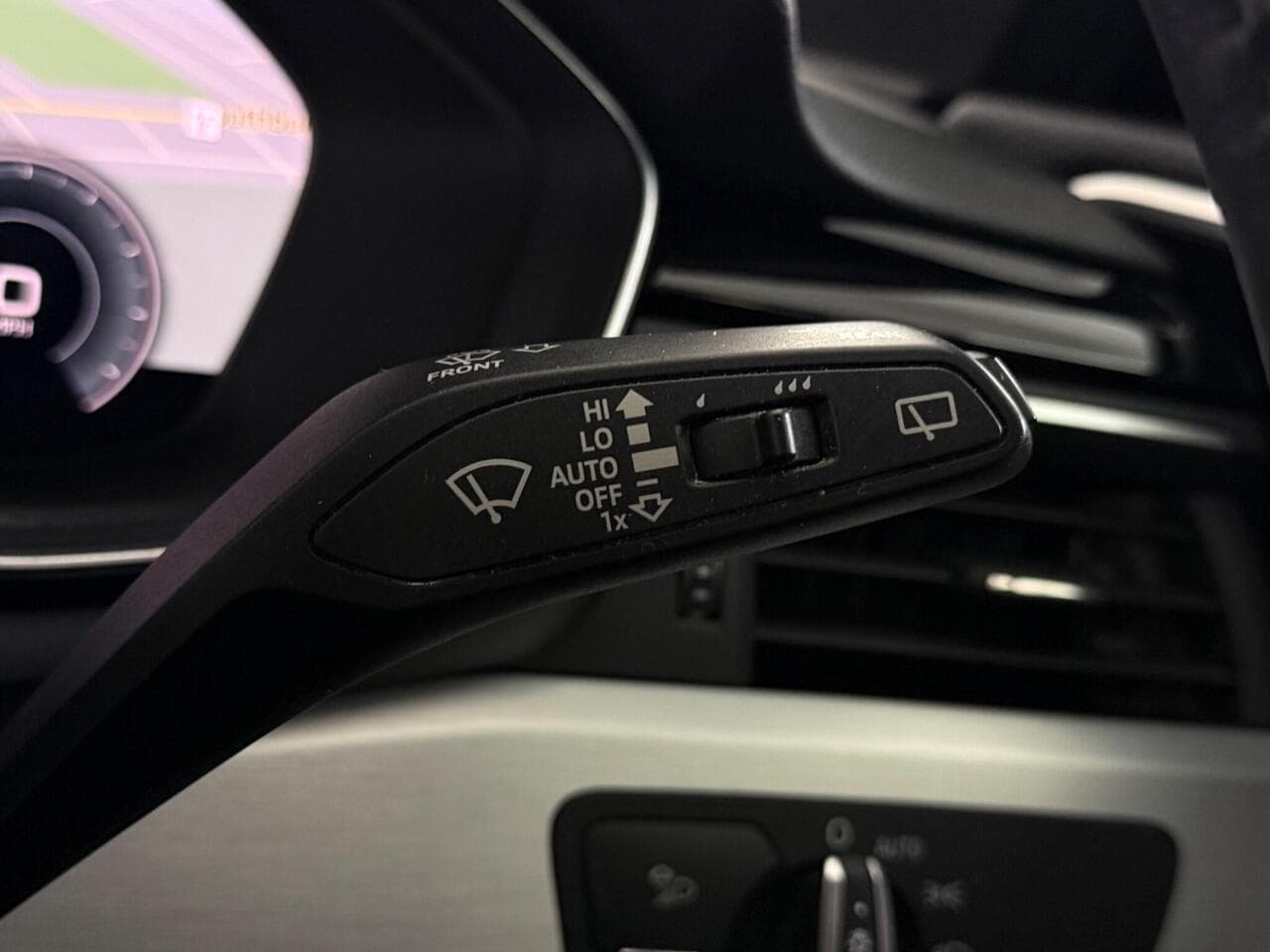 Audi A4 Avant thumbnail Misc Controls