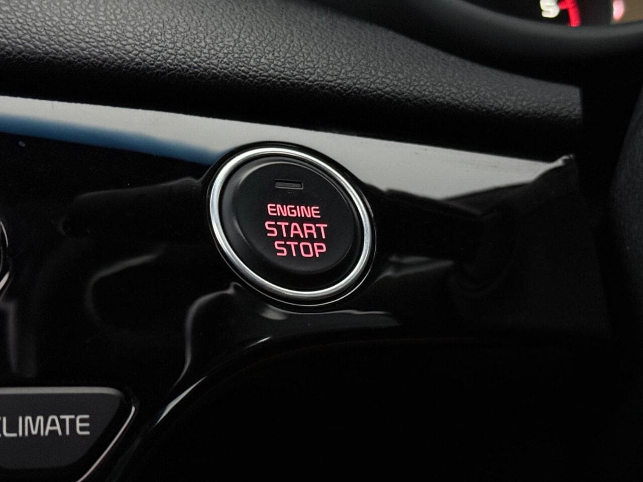 Kia Sportage thumbnail Misc Controls