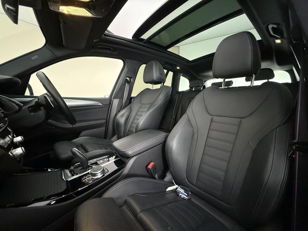 BMW X3 thumbnail Seat Front Passenger