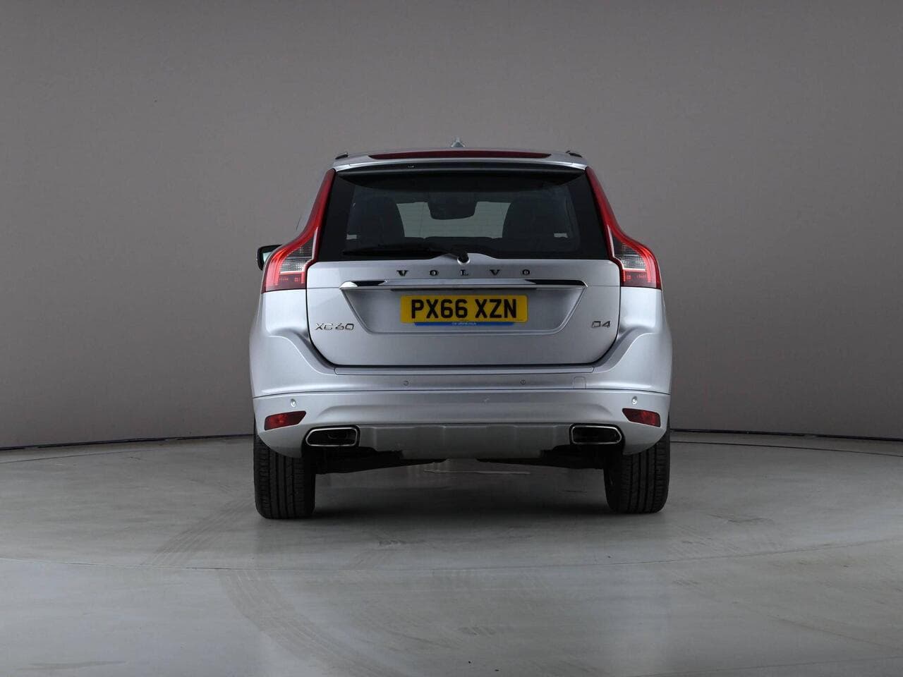 Volvo XC60 thumbnail Rear
