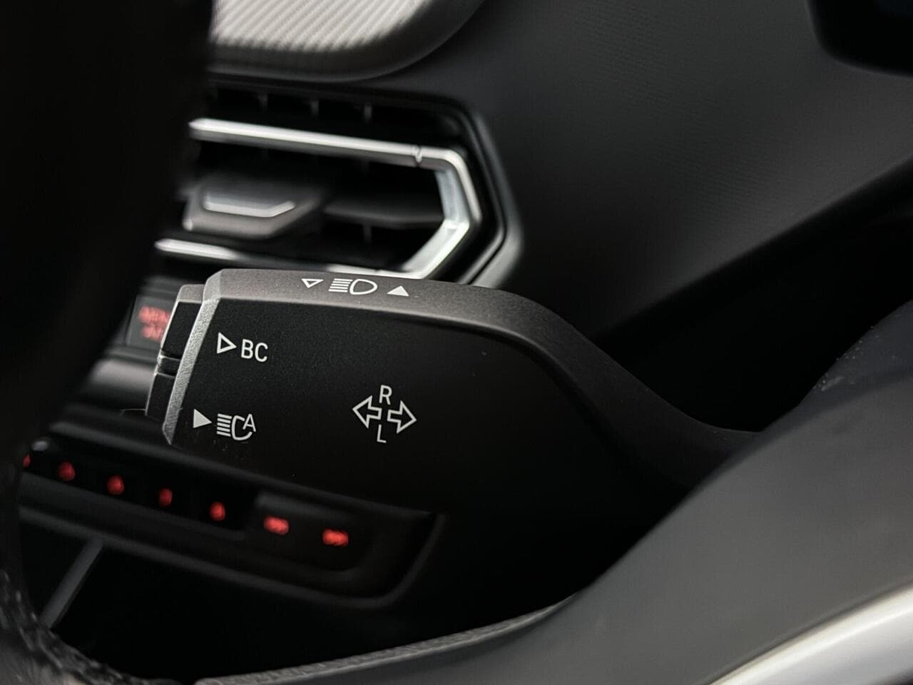 BMW 2 Series Gran Coupe thumbnail Misc Controls