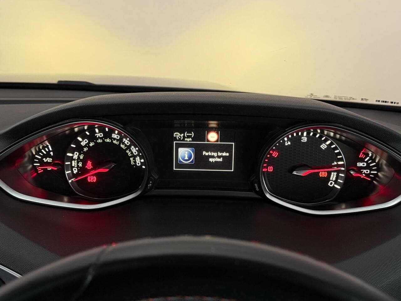 Peugeot 308 thumbnail Driver Instruments