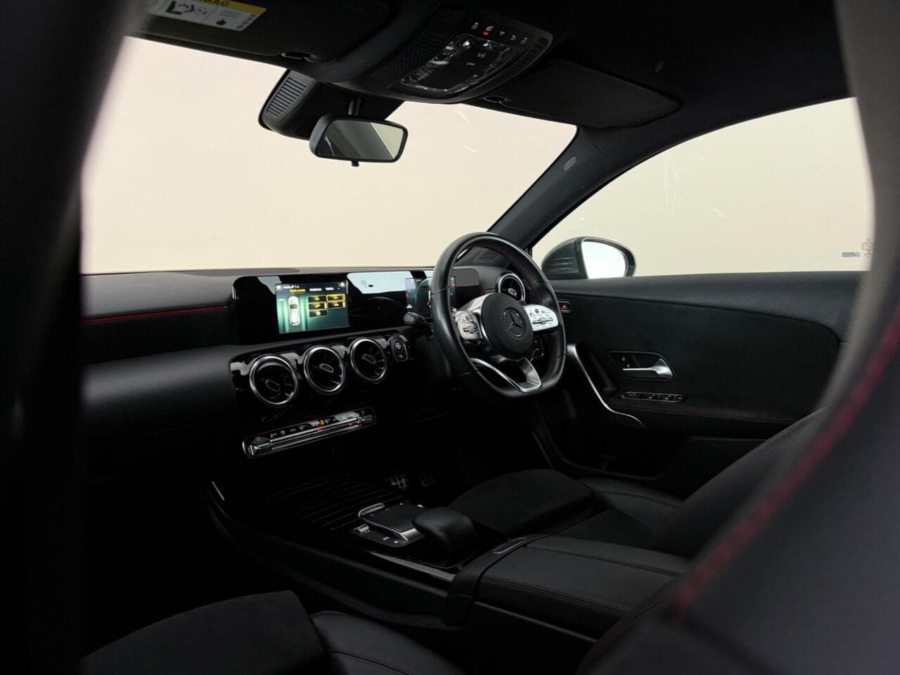 Mercedes-Benz A Class thumbnail Interior Front