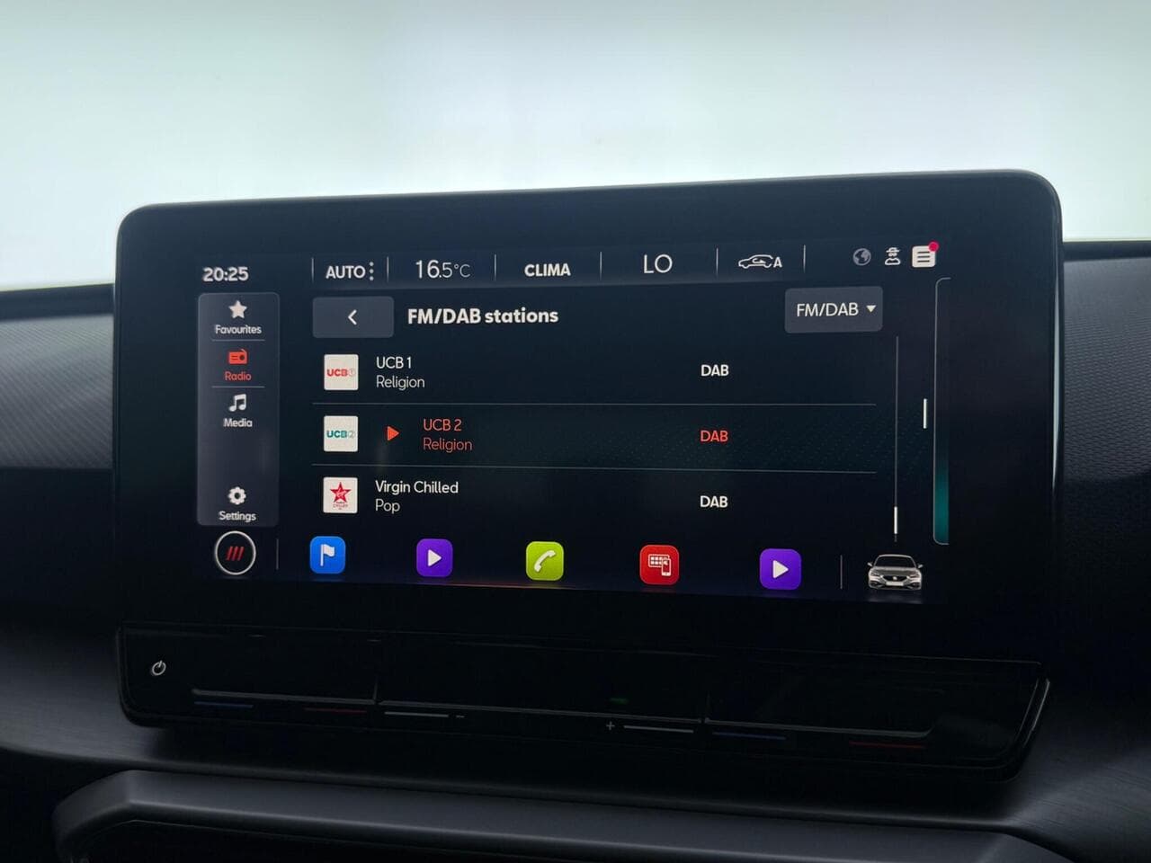 SEAT Leon thumbnail Infotainment System
