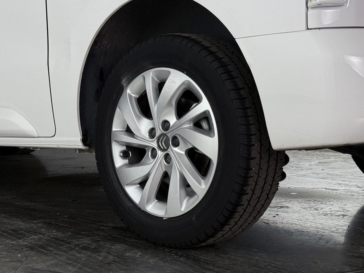 Citroen Dispatch thumbnail Wheel
