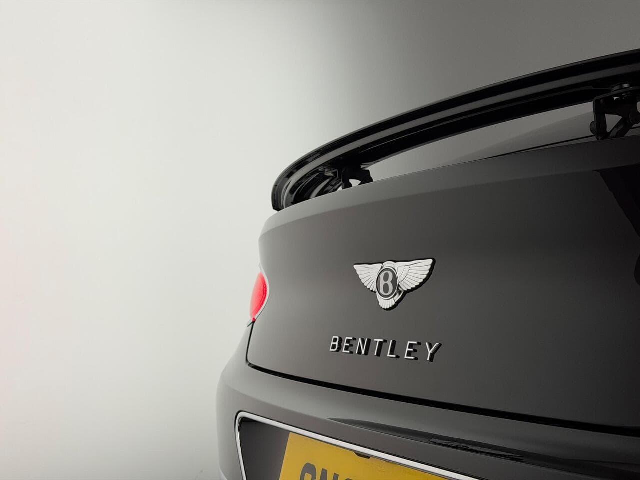 Bentley Continental thumbnail Badge Exterior