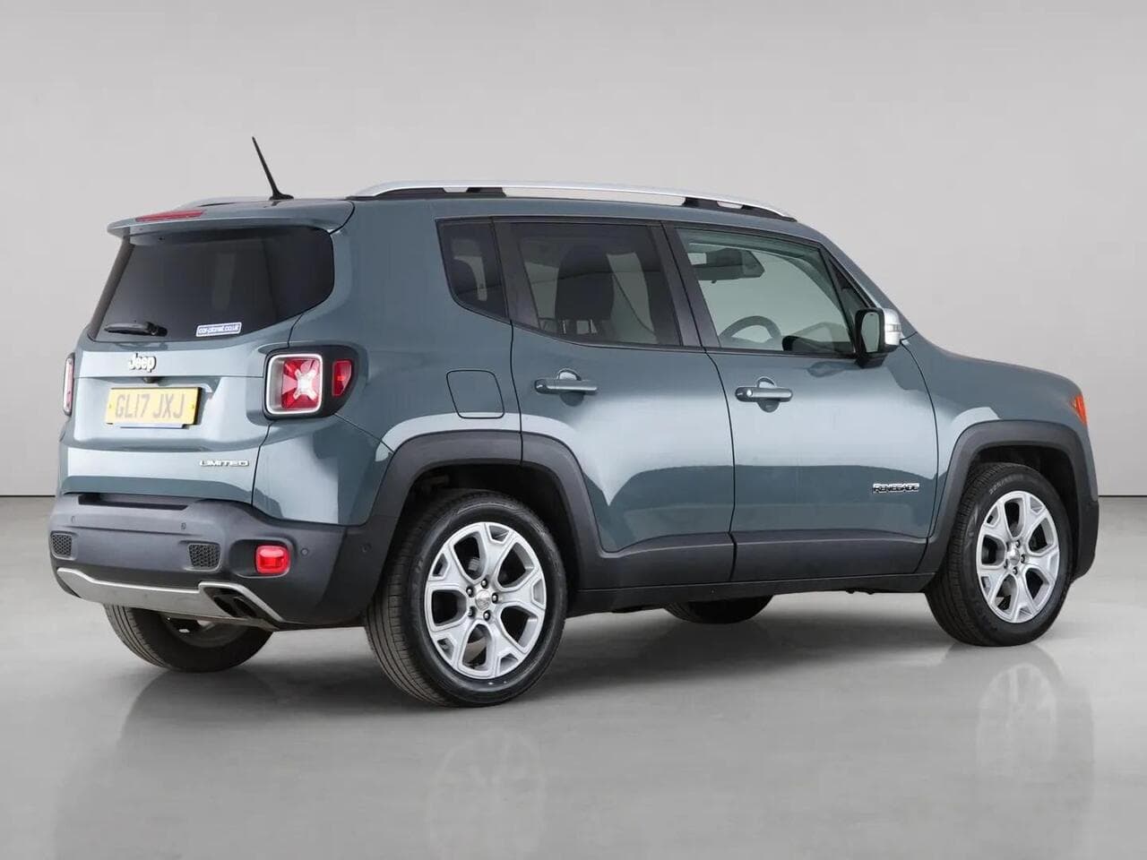 Jeep Renegade thumbnail Rear Right