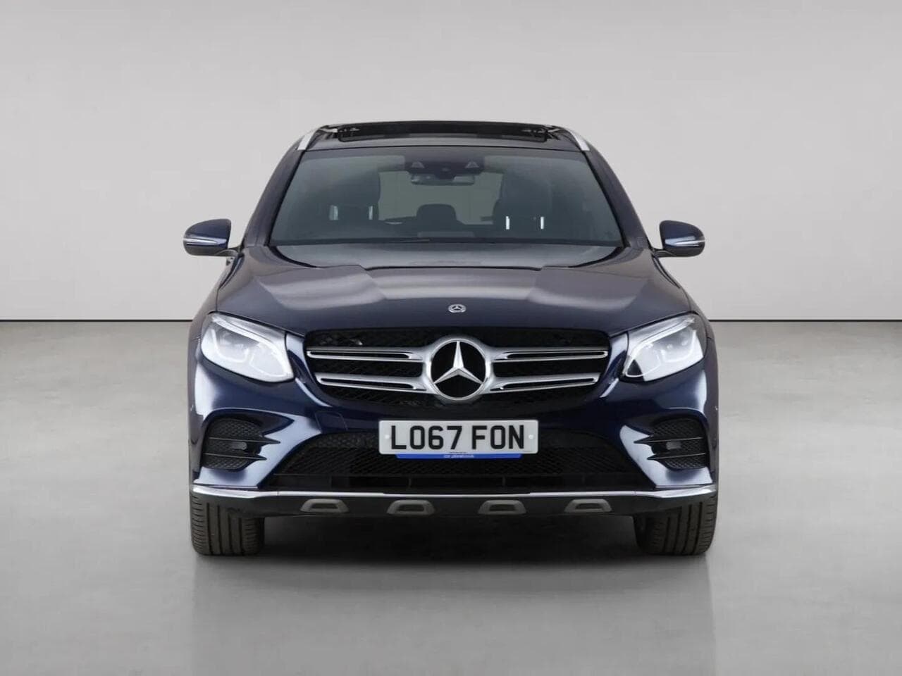 Mercedes-Benz GLC thumbnail Front