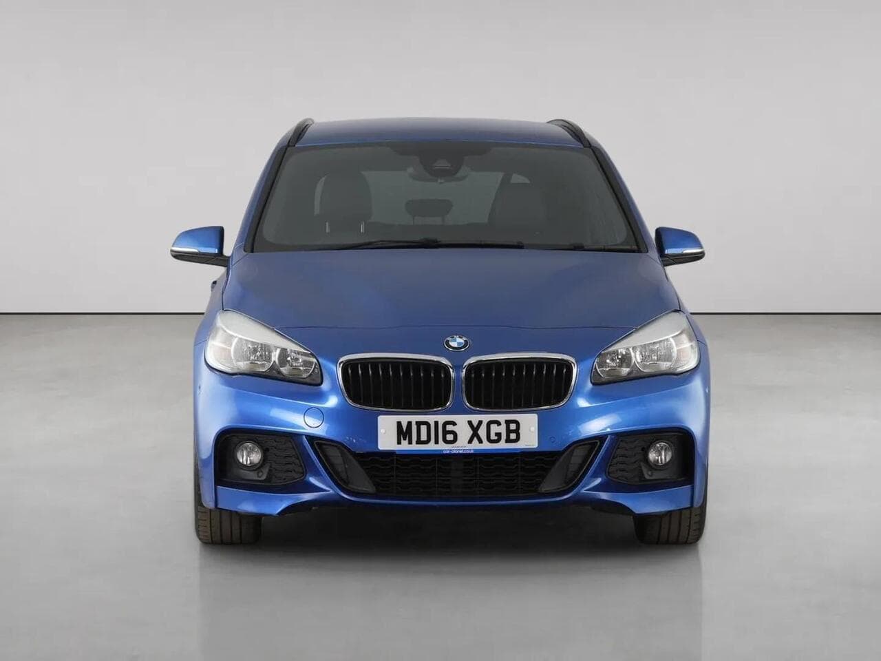BMW 2 Series Gran Tourer thumbnail Front