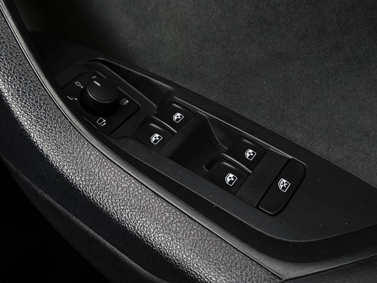 Skoda Kodiaq thumbnail Misc Controls
