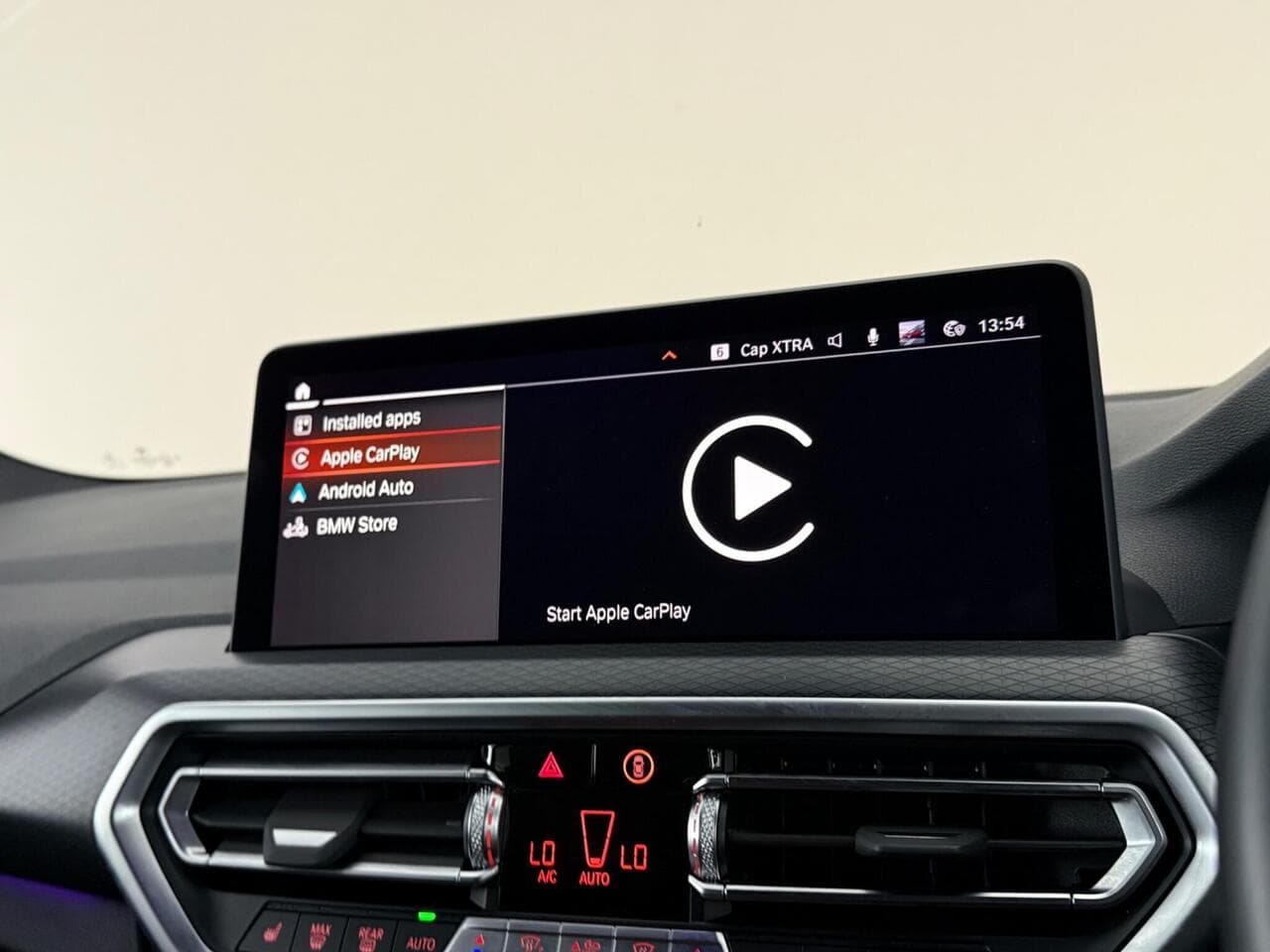 BMW X3 thumbnail Infotainment System