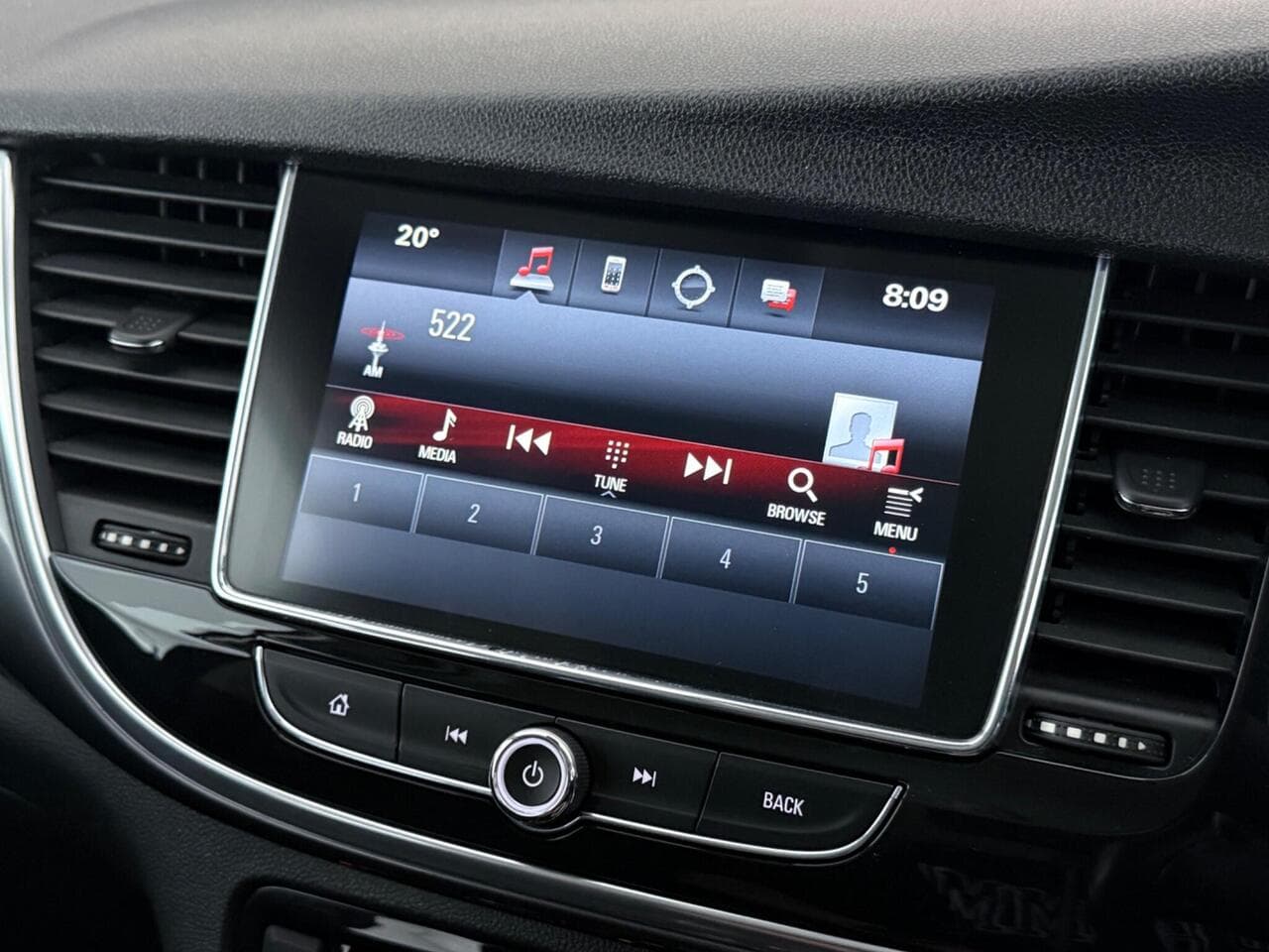 Vauxhall Mokka X thumbnail Infotainment System