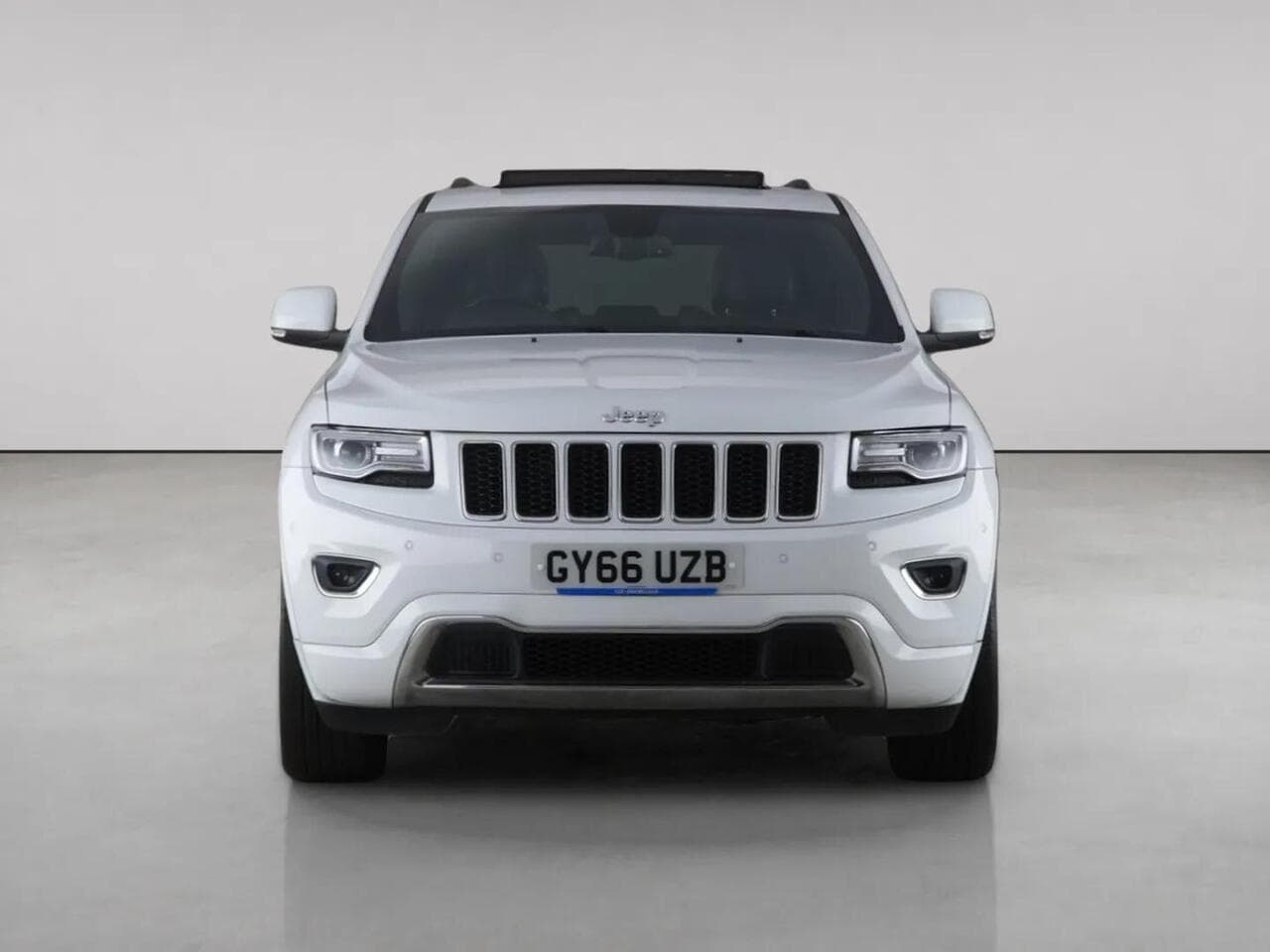 Jeep Grand Cherokee thumbnail Front