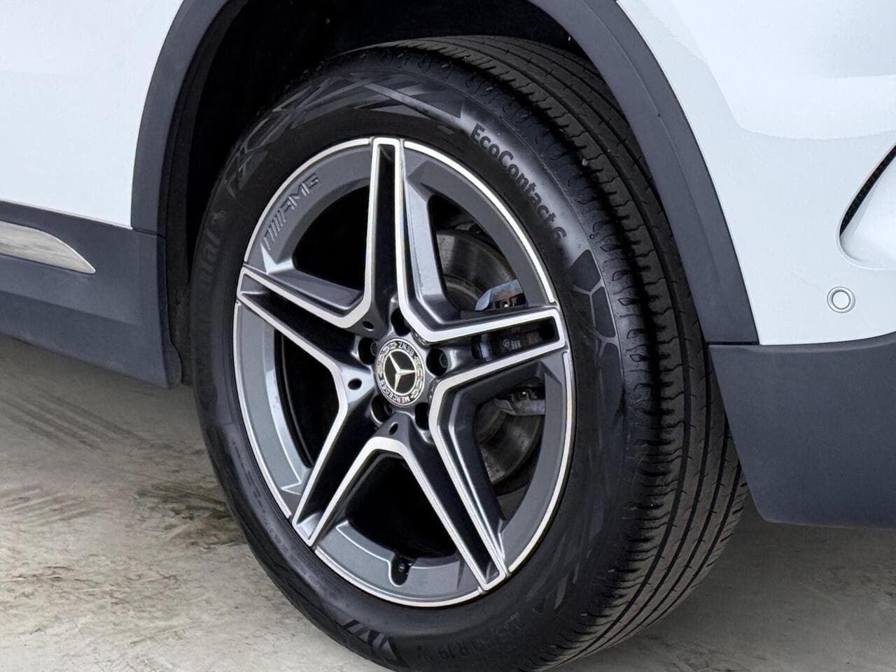 Mercedes-Benz GLA thumbnail Wheel