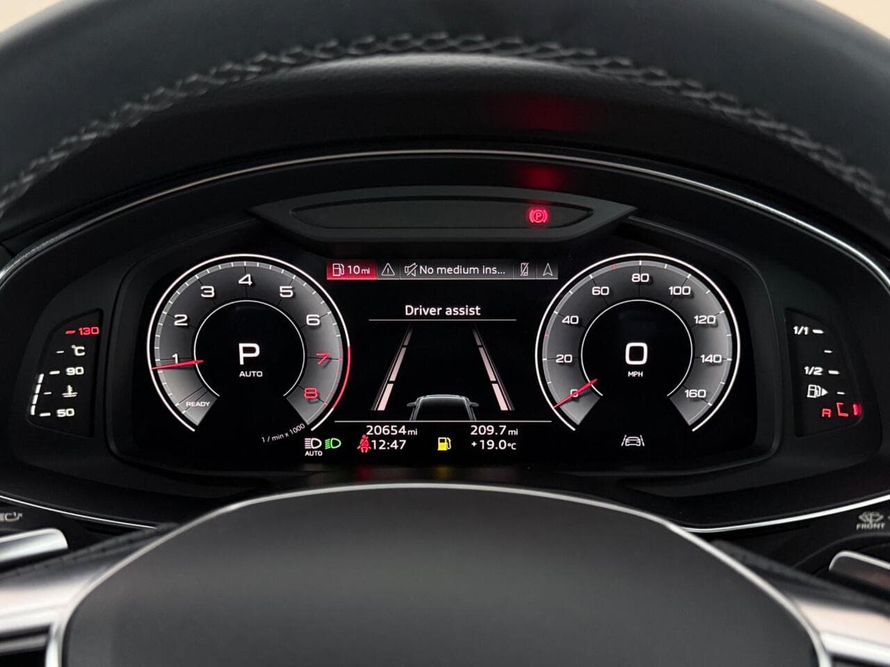 Audi A6 Saloon thumbnail Driver Instruments