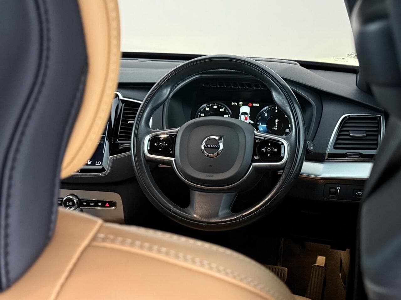 Volvo XC90 thumbnail Steering Wheel